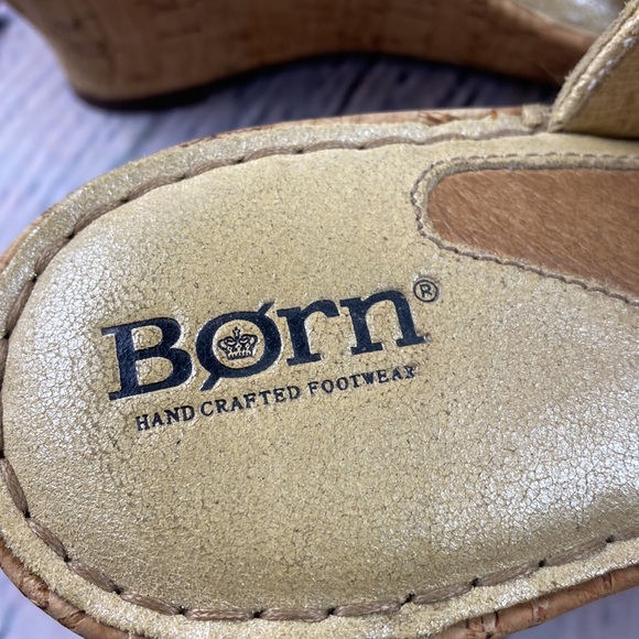 BORN Yellow Shimmer Leather Wedges - Picture 11 of 17